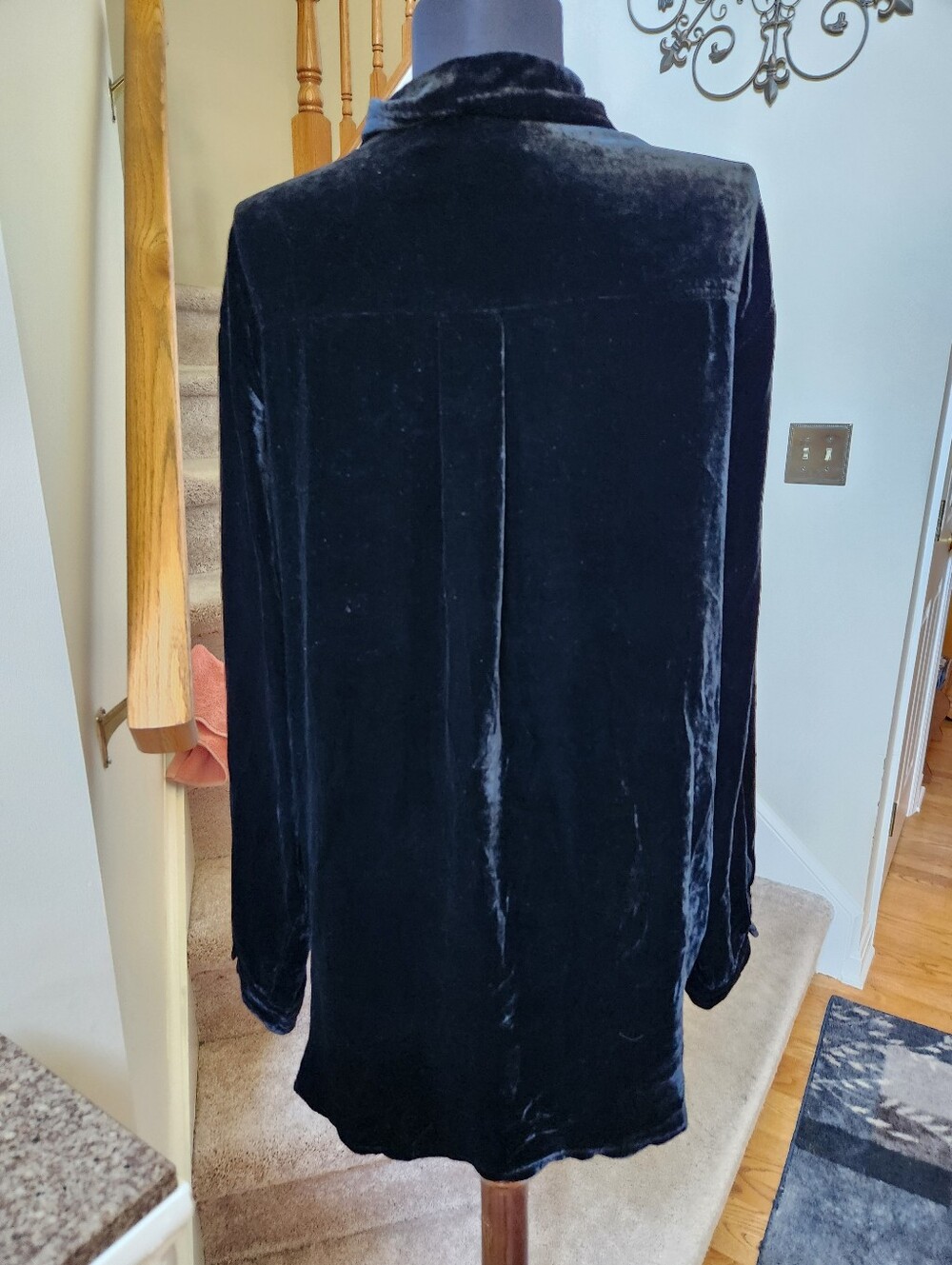 Johnny Was BIANCA Velvet Oversized Shirt Medium - Picture 6 of 14